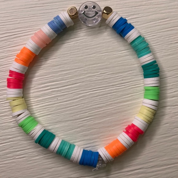 Clay flat bead bracelet handmade - Picture 2 of 3